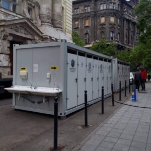 14 fülkés WC konténer